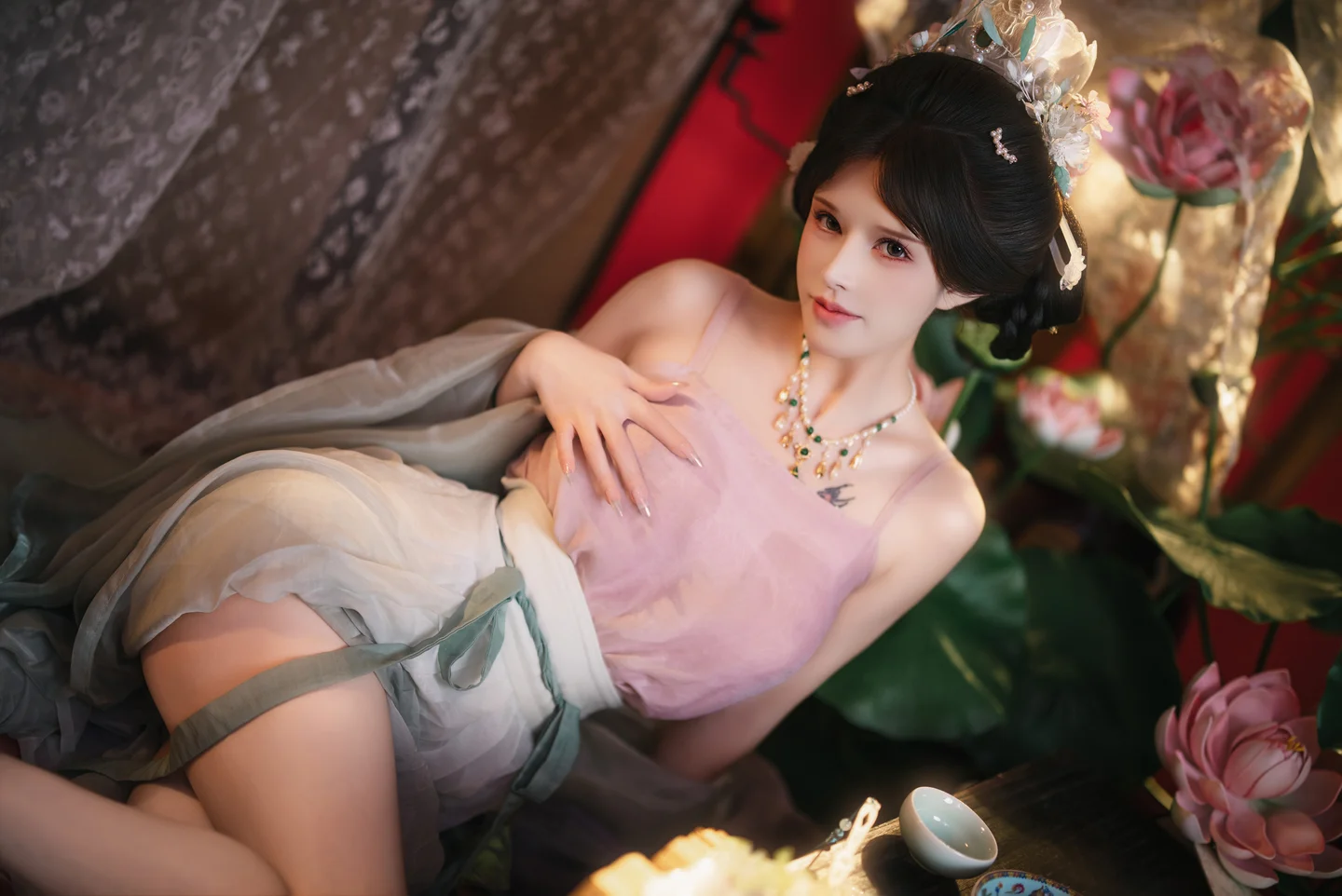 鹿八岁baby_No_107_粽你枕相思_130P,79GIF,1V_1_95GB tg@simisebaisi 【丝足阁】019.webp